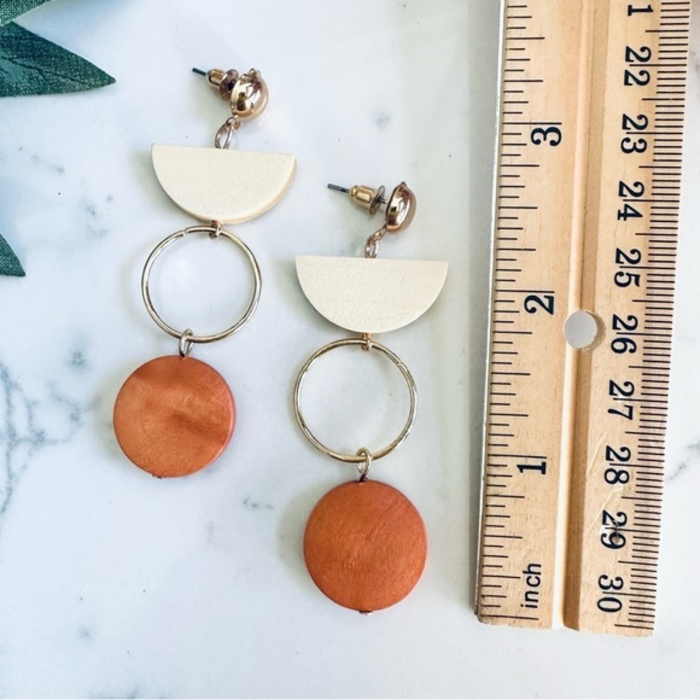 2/$30🌵 Wood Circle Gold Hoop Earrings Jewelry Boho Bohemian Minimalist Neutral - Picture 4 of 6